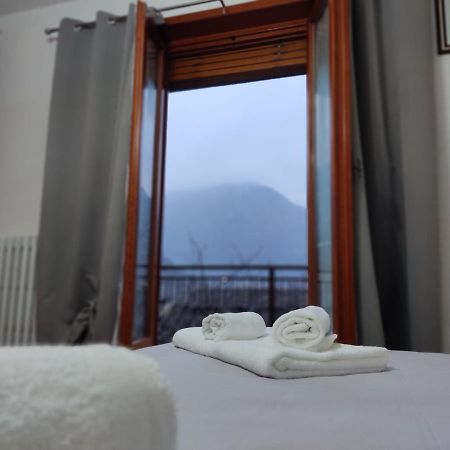 Casa Vacanza Il Corbetto Di Michela & Matteo Locana Zewnętrze zdjęcie