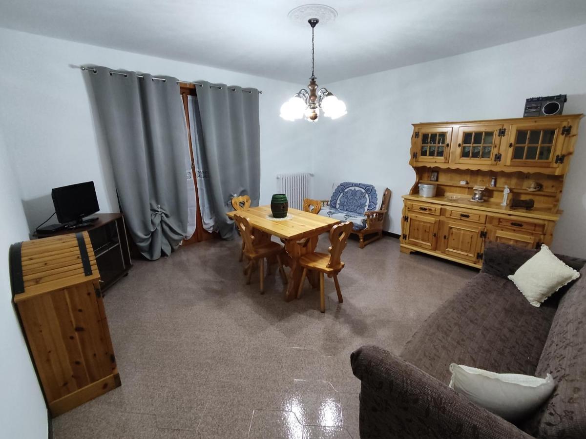 Casa Vacanza Il Corbetto Di Michela & Matteo Locana Zewnętrze zdjęcie
