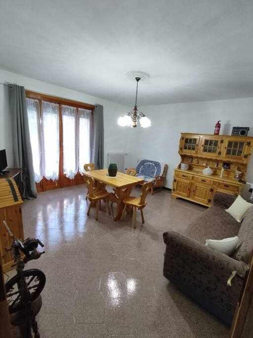 Casa Vacanza Il Corbetto Di Michela & Matteo Locana Zewnętrze zdjęcie